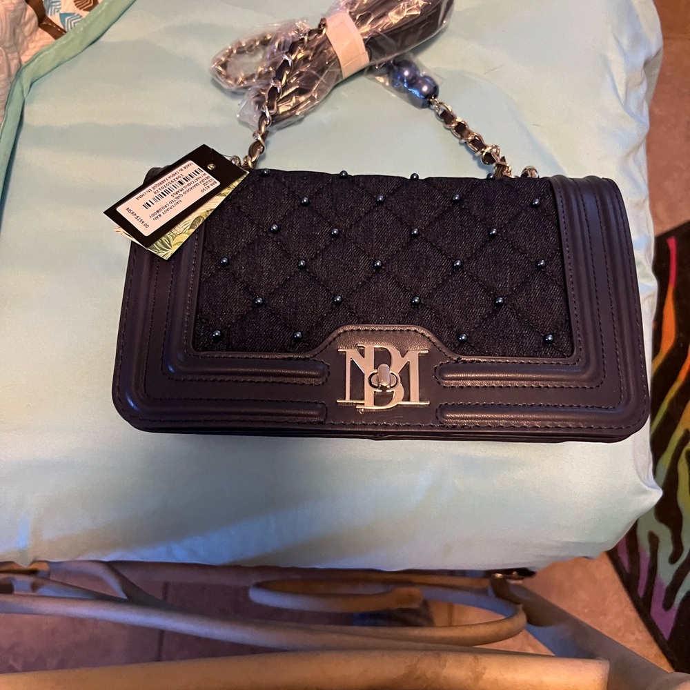 BRAND NEW WITH TAGS!! Elegant Navy Badgley Mischka Blue Quilted Handbag!